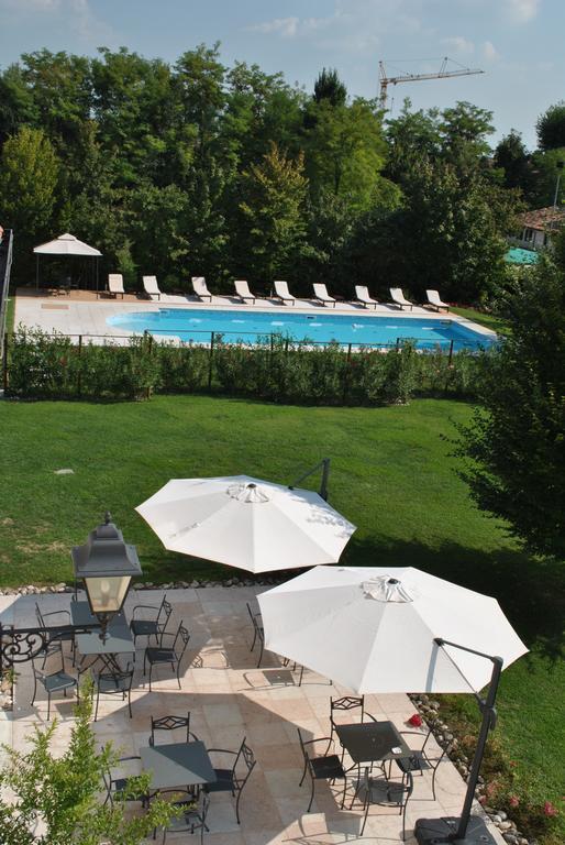 Hotel Villa Dei Carpini Oderzo Buitenkant foto